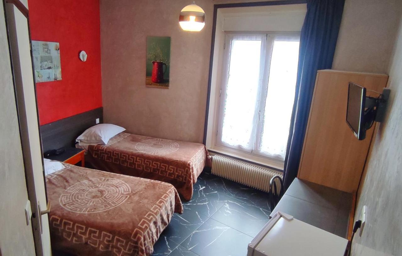 סן-דני Hotel Moderne מראה חיצוני תמונה