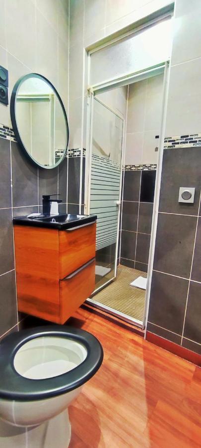 סן-דני Hotel Moderne מראה חיצוני תמונה