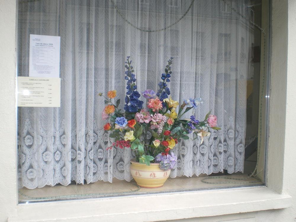 סן-דני Hotel Moderne מראה חיצוני תמונה